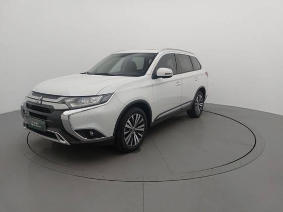 MITSUBISHI OUTLANDER 2.0 MIVEC GASOLINA HPE AUTOMÁTICO MITSUBISHI OUTLANDER 2.0 MIVEC GASOLINA HPE AUTOMÁTICO